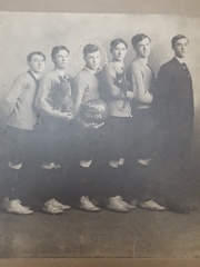 Harry_Dale_1907_Basketball_Center_circled