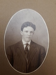 Harry_Dale_age_16