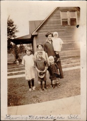 Lois May (Hodges) Beasley (1916-1961)
Eston Green Hodges (1919-2004)
Frances Bertha (Hodges) Hawn-Dale (1915-1994) 
Wilda Ray (Hodges) Kettle-Steele (1922-2012)
Ruby Leona (Spafford) Hodges (1895-1990)
Lillian Olia (Hodges) Enge (1923-2018)