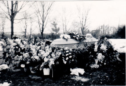 Arnold edwin aurand funeral