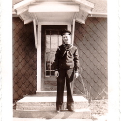 Ralph Edwin Aurand