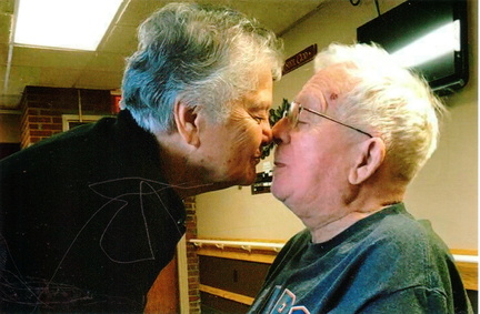lilian_guenther_kiss