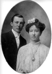 John Kirkwood Watson (1884-1948)
Nellie Mae (Miller) Watson (1887-1948)
Married 1908