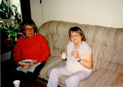lois hodges bruces wife inez hodges estons wife 1993